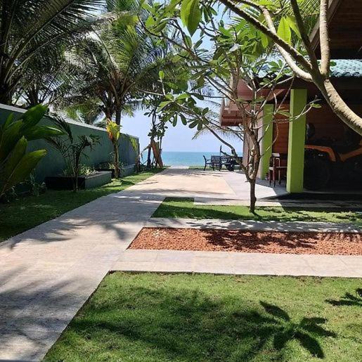 Blue Ocean Residence Induruwa Exterior foto